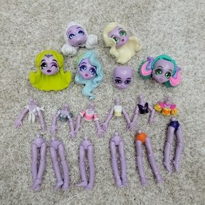 Capsule Chix Assorted Fashion Dolls bundle